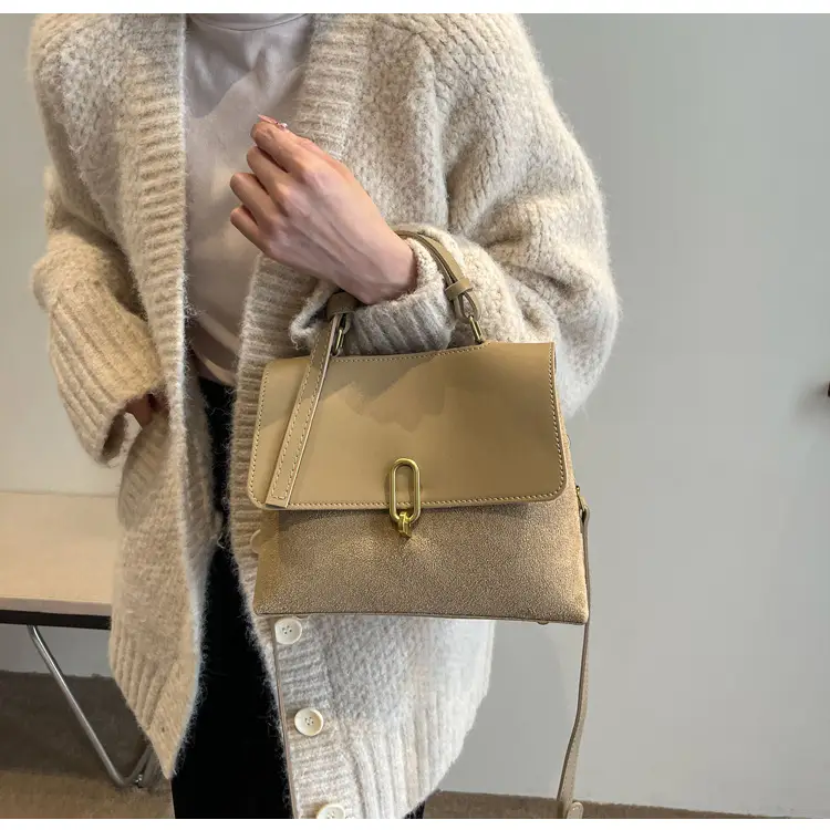 Black Retro Classic Shoulder Bag for Women — feature 17