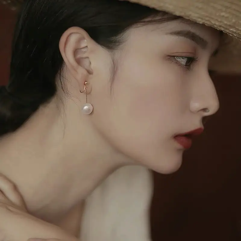 Women's Mosquito Incense Pearl Earrings Long Ear Clip - Image 2