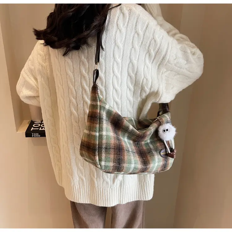 Women Plaid Shoulder Bag Winter Commute 2023 — feature 18