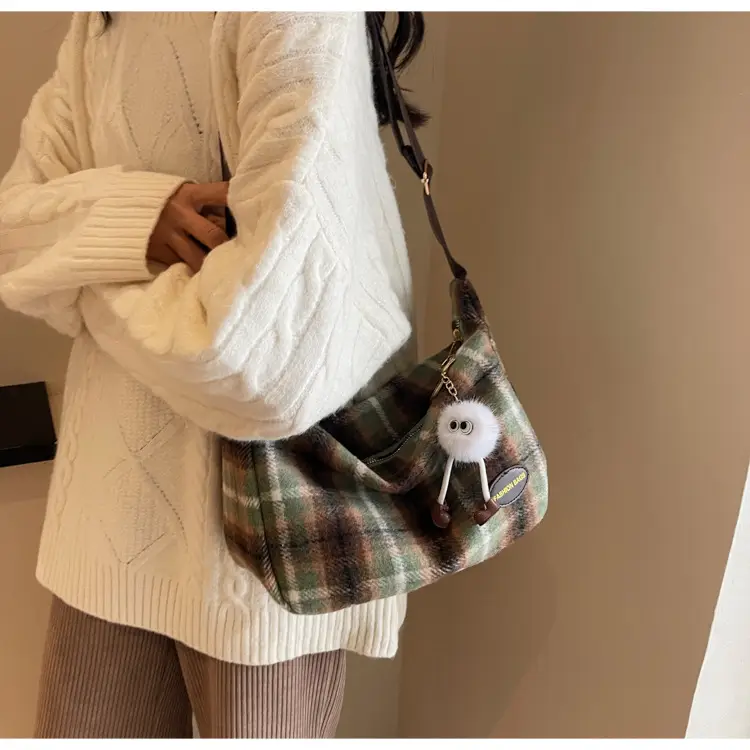 Women Plaid Shoulder Bag Winter Commute 2023 — feature 19