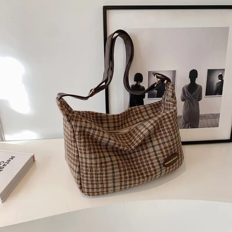 Women Plaid Shoulder Bag Winter Commute 2023