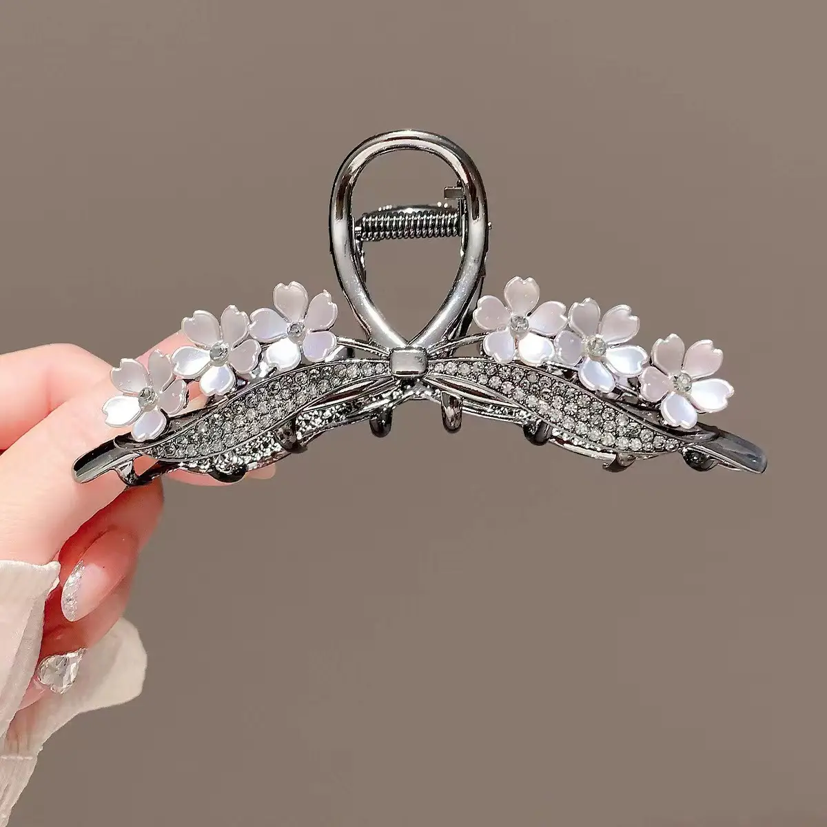 2023 Antique Tassel Metal Hairpin for Women — feature 34