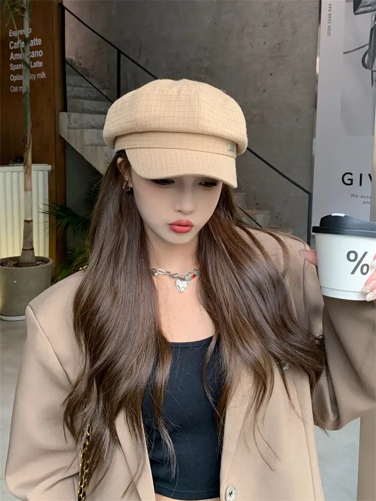 Women's Korean Style Octagonal Duck Tupper Hat — feature 13