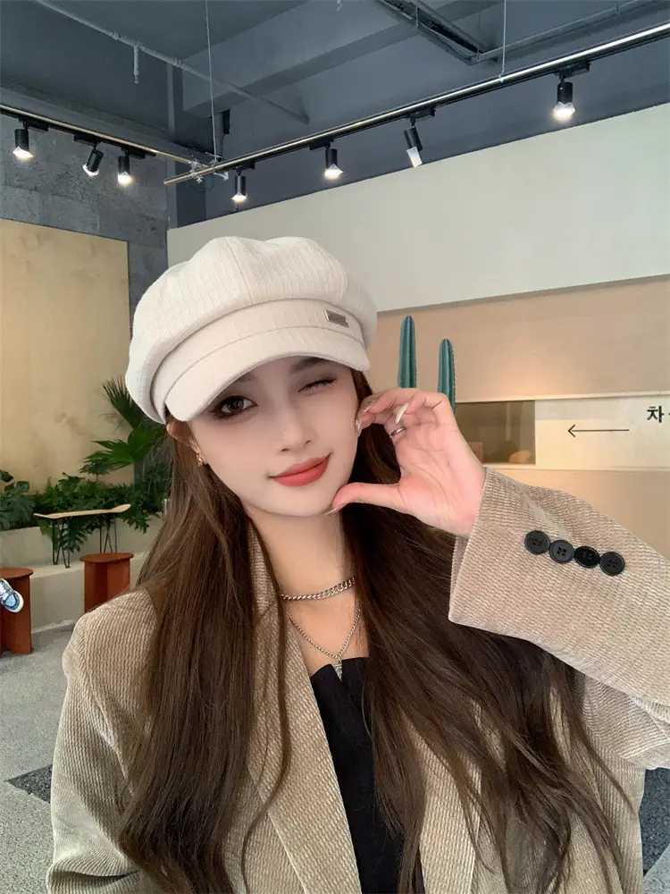 Women's Korean Style Octagonal Duck Tupper Hat — feature 16