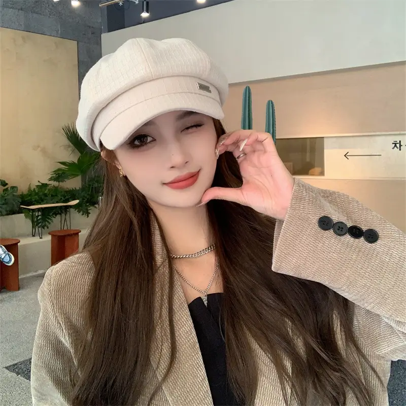 Women's Korean Style Octagonal Duck Tupper Hat - Image 2