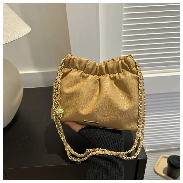 Black Pleated Chain Shoulder Bag for Women 2023 — feature 16