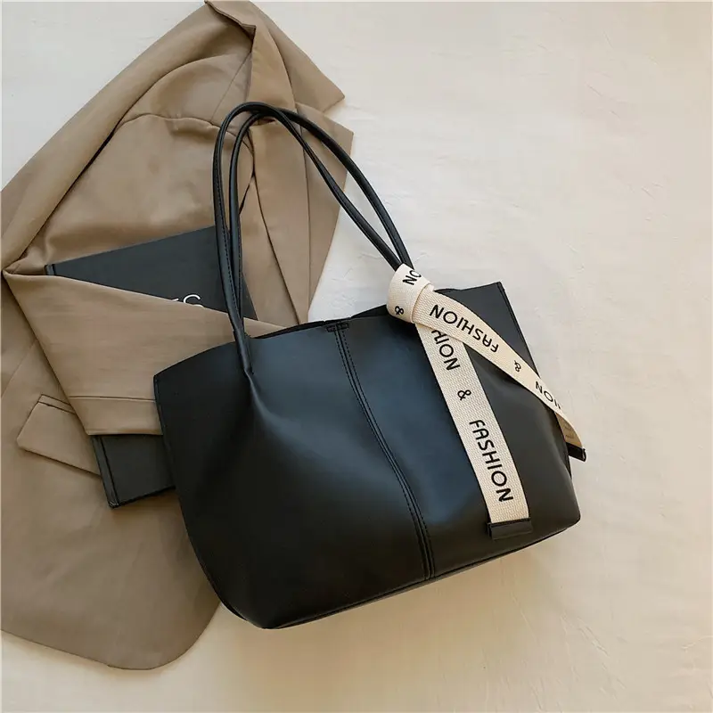 Retro Simple Large Capacity Shoulder Bag for Women - Image 2