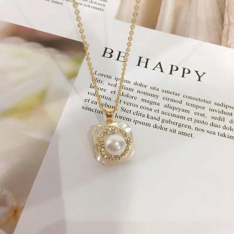 Natural Sea Shell Square Pearl Necklace with Gold Chain — feature 9