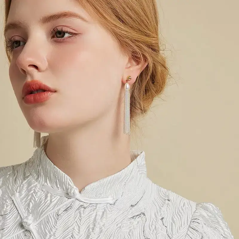 Luxury Freshwater Pearl Tassel Earrings for Women - Image 4