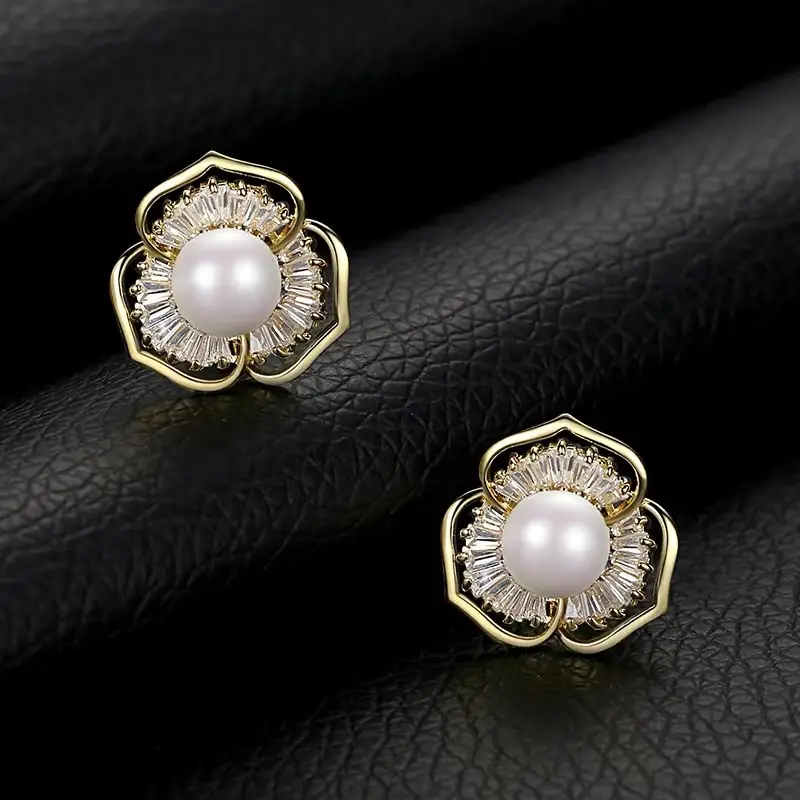 S925 Pearl Earrings Small Gold Plated - Image 7