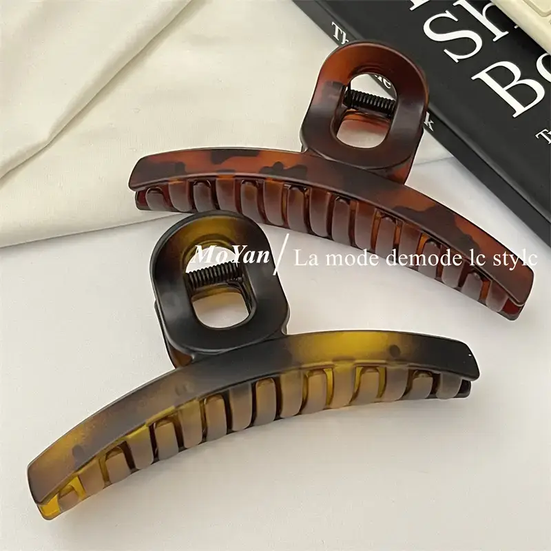 Black Claw Clip for Women's Hair Updo & Headwear 2023 — feature 12