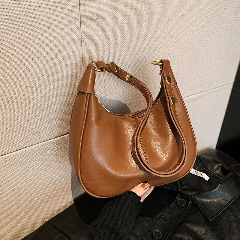 Retro Saddle Bag for Women Black Leather 2023