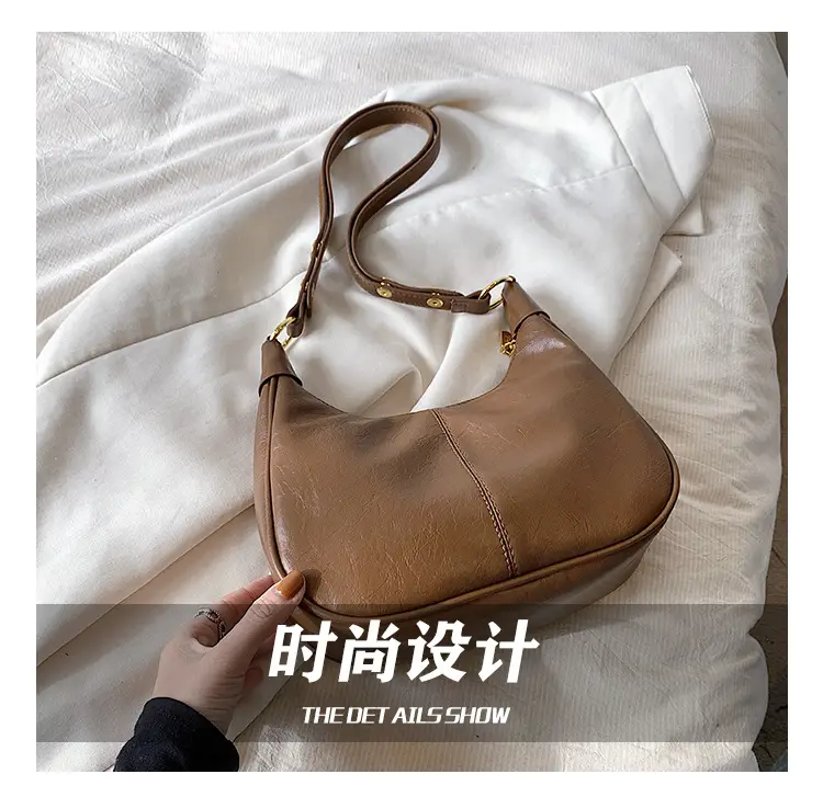 Retro Saddle Bag for Women Black Leather 2023 — feature 6