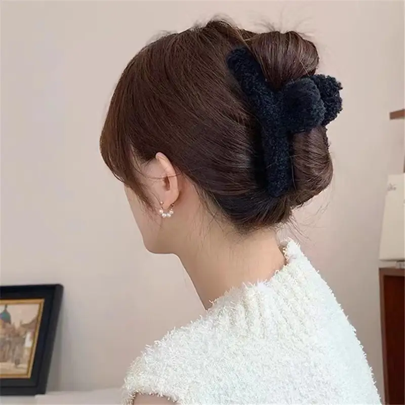 13CM Plush Hairpin Clip Black Soft Clip - Image 13