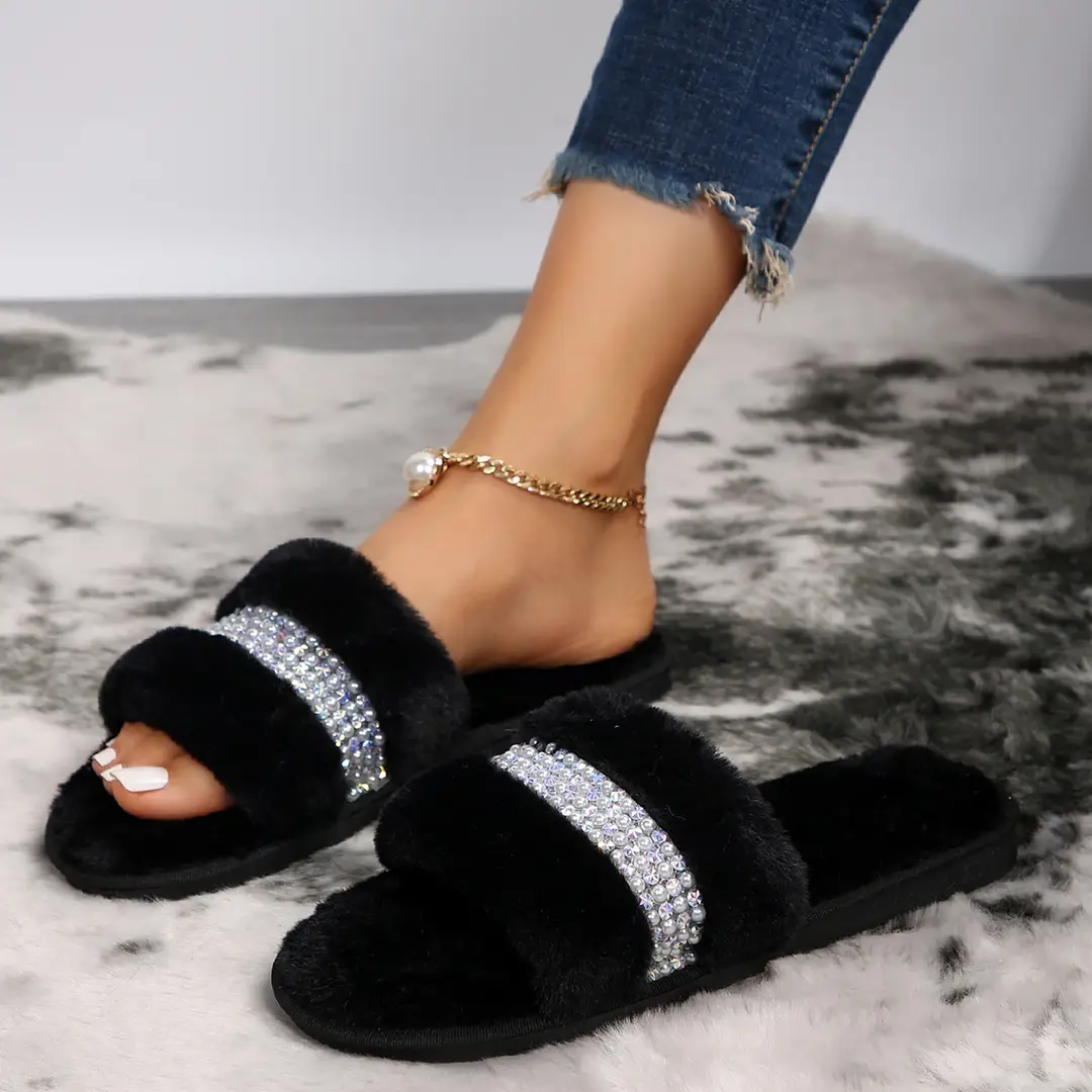 Fashionable Furry Slippers for Women, 2026 Autumn and Winter New Style, Outdoor Wear, Rhinestone Flat Casual Indoor Cotton Slippers — feature 18