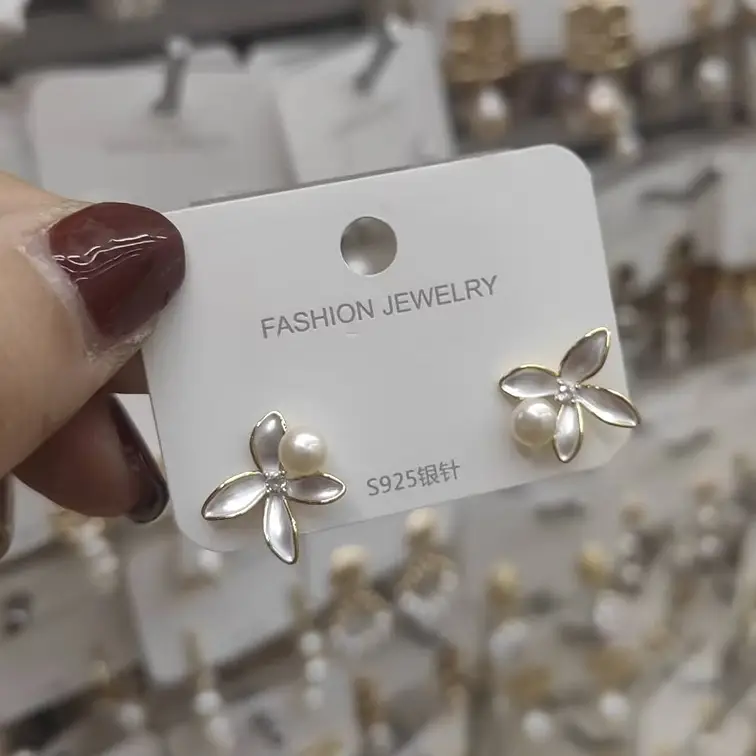 2024 Pearl Earrings for Women Trendy Design - Image 13