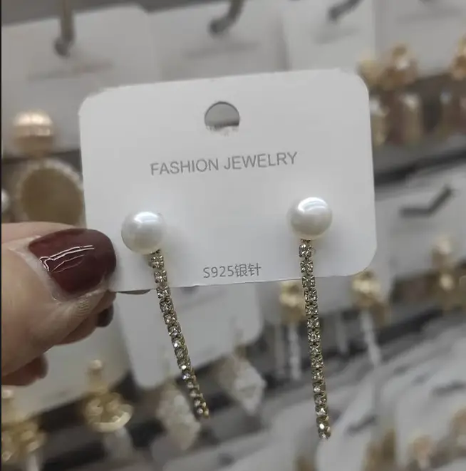 2024 Pearl Earrings for Women Trendy Design - Image 19
