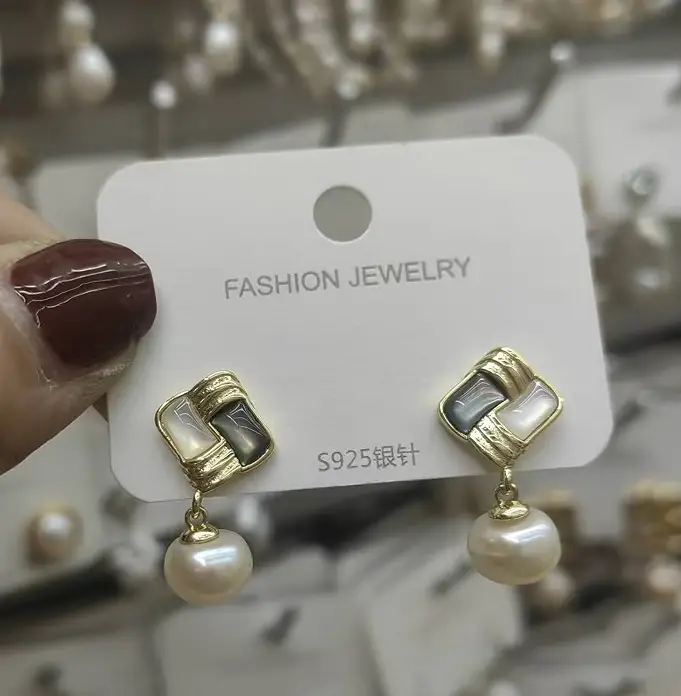 2024 Pearl Earrings for Women Trendy Design - Image 29