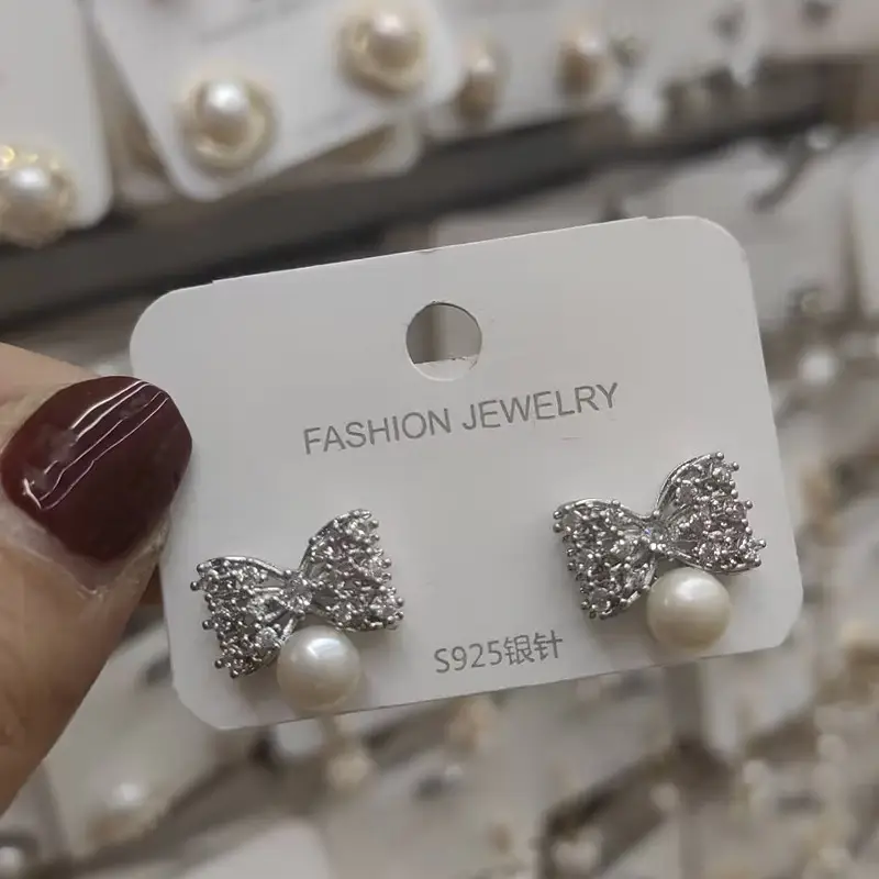 2024 Pearl Earrings for Women Trendy Design - Image 6