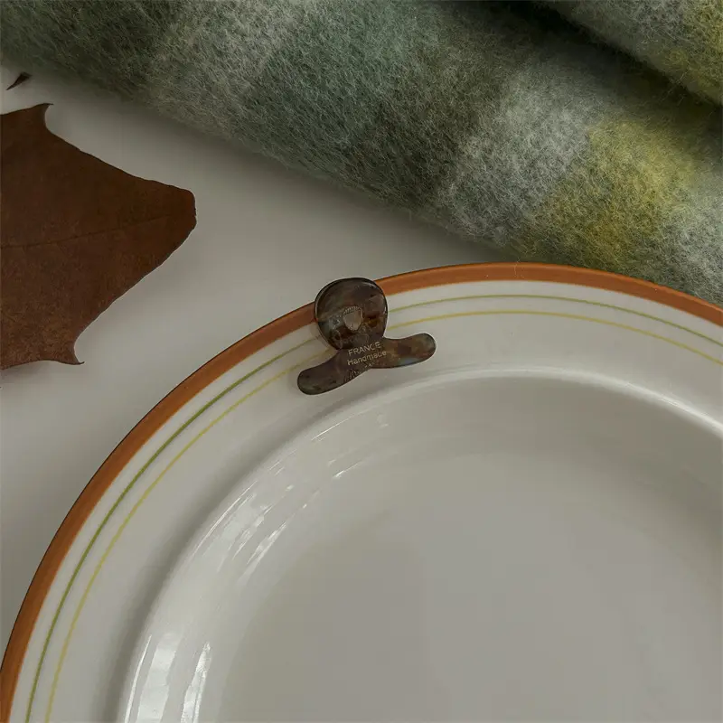 High-End Acetic Acid Hair Clip Large Blue Brown Shark Style