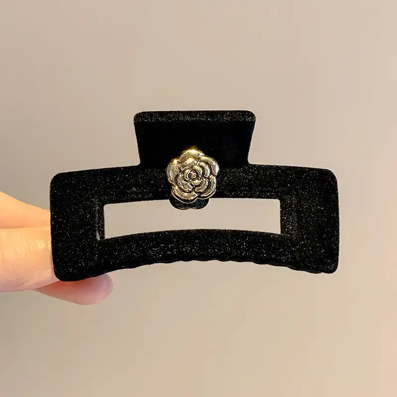Black Heart Hair Clip for Women 2023 New Size - Image 10