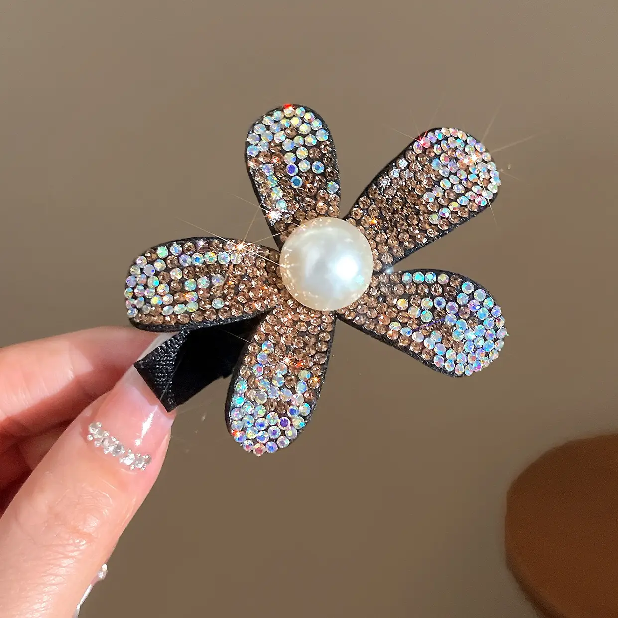 Black Mesh Cloud Bubble Hair Clip for Women — feature 24