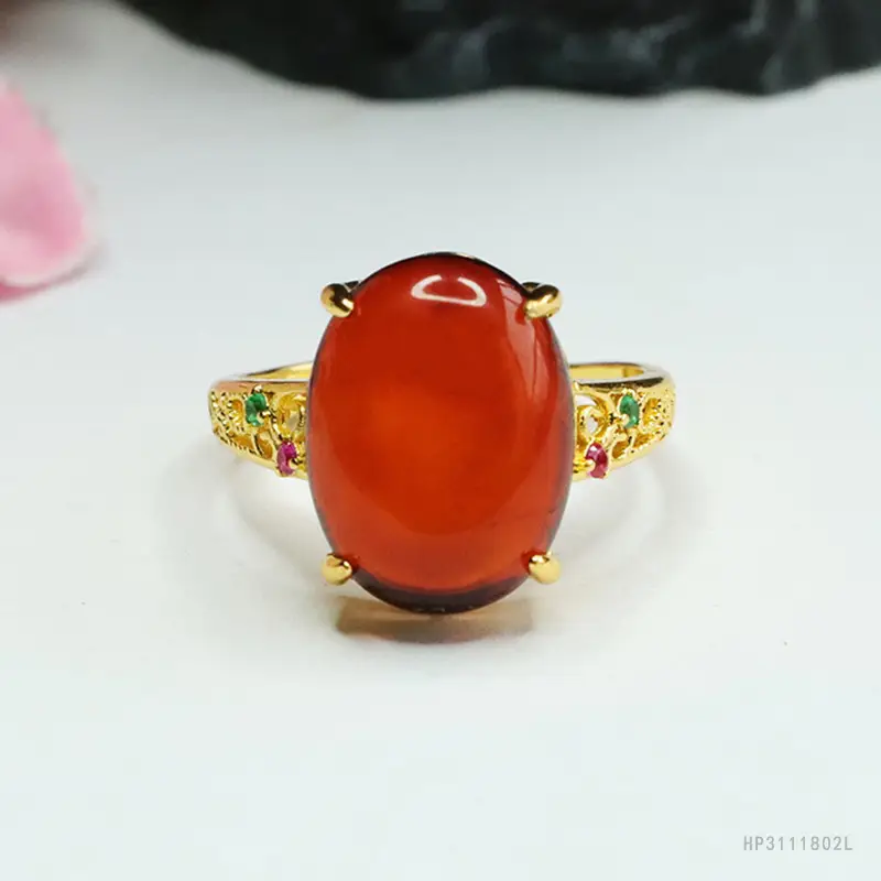 Guan Yu Natural Amber Cabochon Ring for Women — feature 7