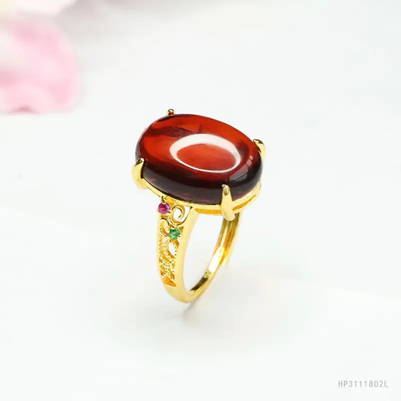 Guan Yu Natural Amber Cabochon Ring for Women — feature 8
