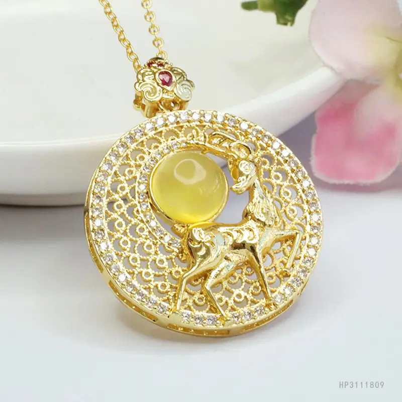 Natural Amber Deer Pendant Necklace Ethnic Gold - Image 4