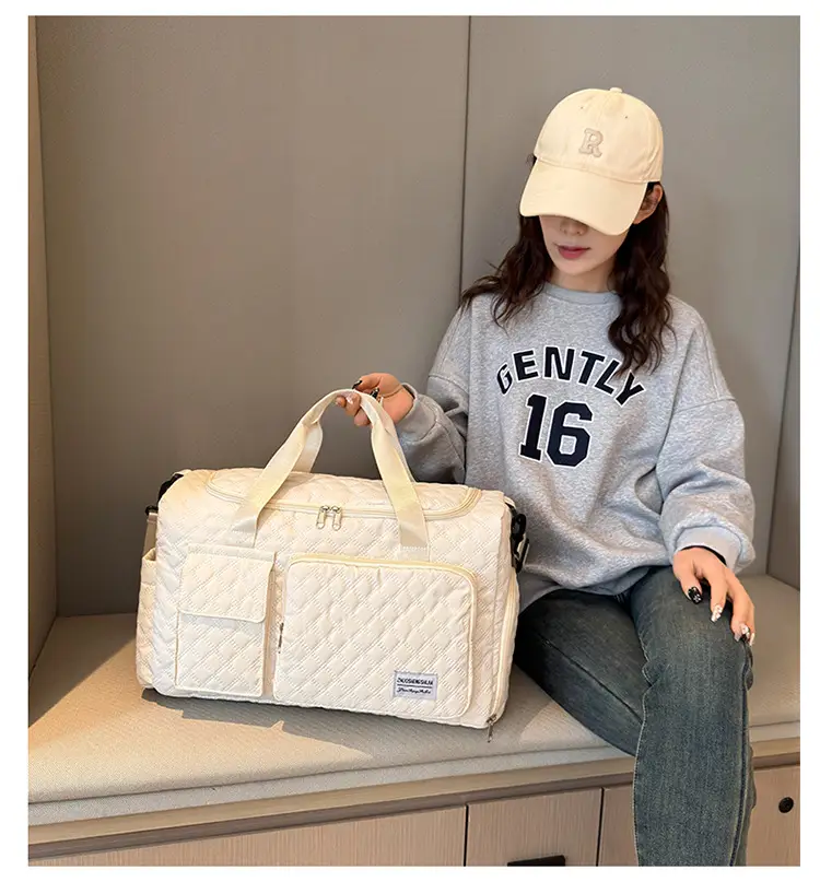 White Quilted Cross-Body Duffle Bag for Travel & Gym — feature 15