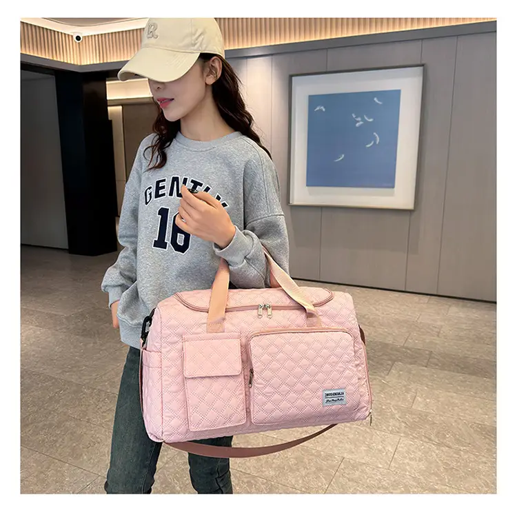 White Quilted Cross-Body Duffle Bag for Travel & Gym — feature 21