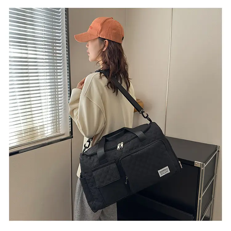 White Quilted Cross-Body Duffle Bag for Travel & Gym — feature 27