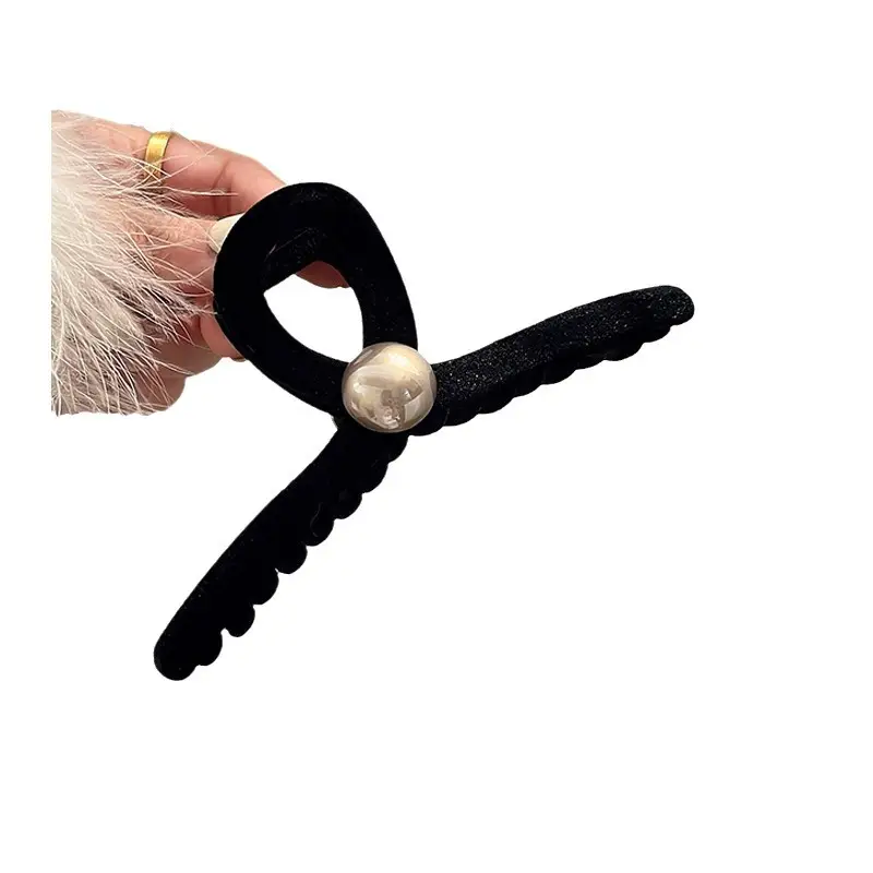 French Style Retro Black Velvet Hair Clip for Women - Image 7