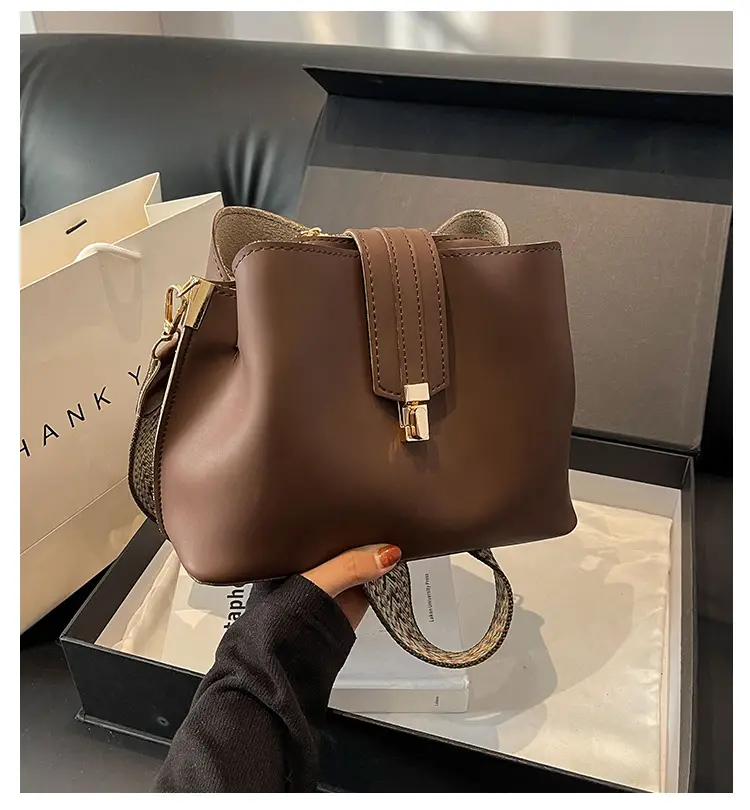 Korean Style Brown Bucket Bag with Wide Strap — feature 10