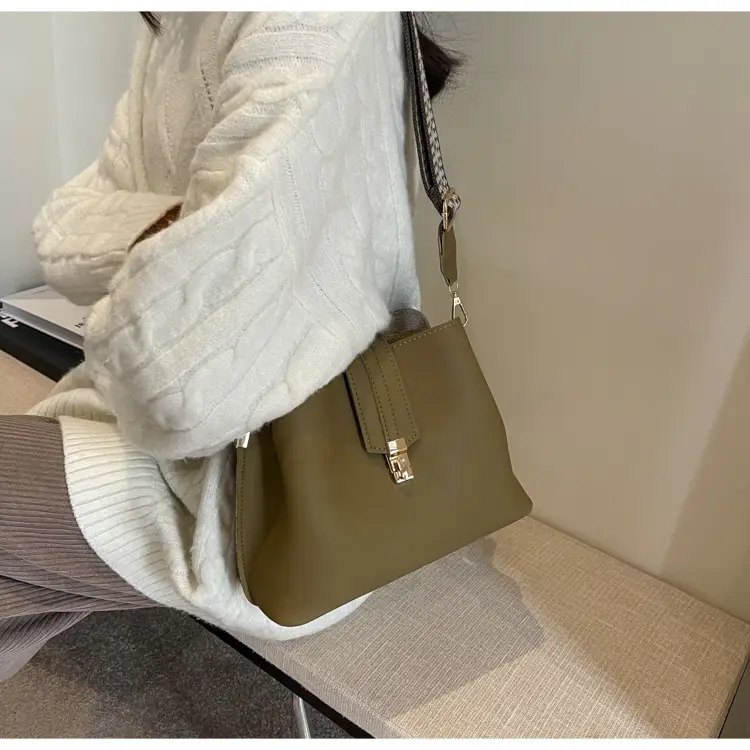 Korean Style Brown Bucket Bag with Wide Strap — feature 23