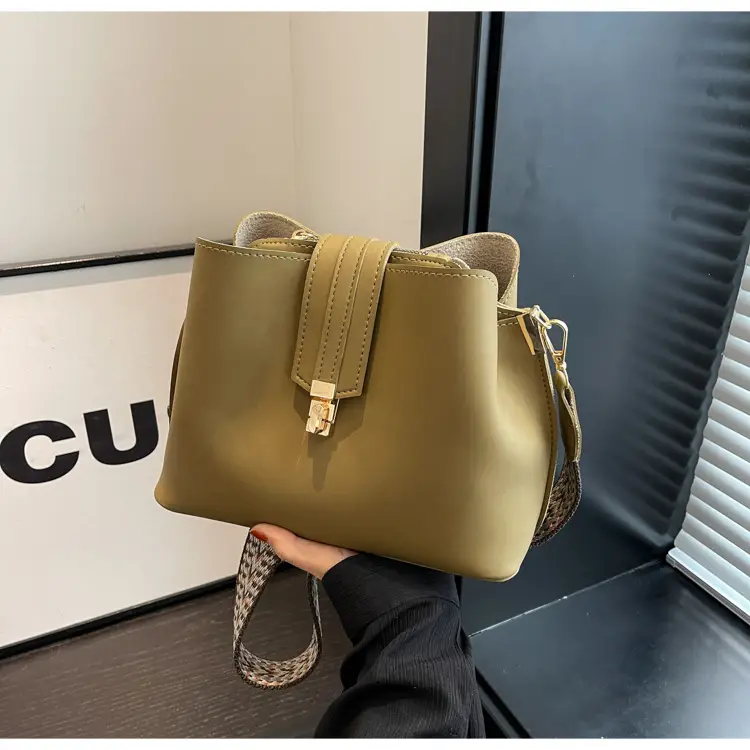 Korean Style Brown Bucket Bag with Wide Strap — feature 32