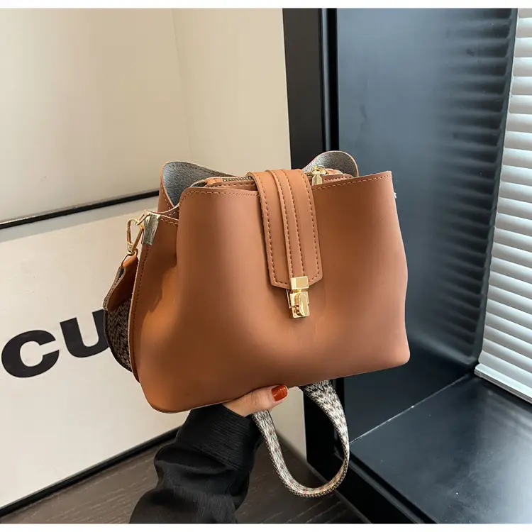 Korean Style Brown Bucket Bag with Wide Strap — feature 37