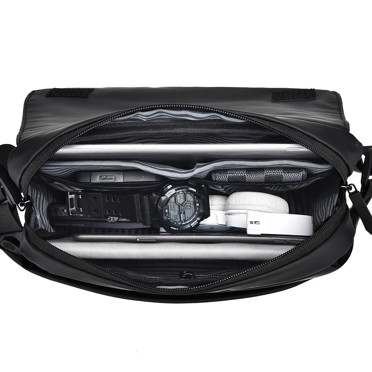 Men's Water-Resistant Crossbody Bag Black - Image 6