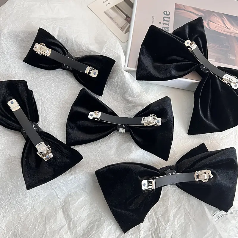 Black Silk Velvet Hairpin with Elegant Bow Design - Image 5