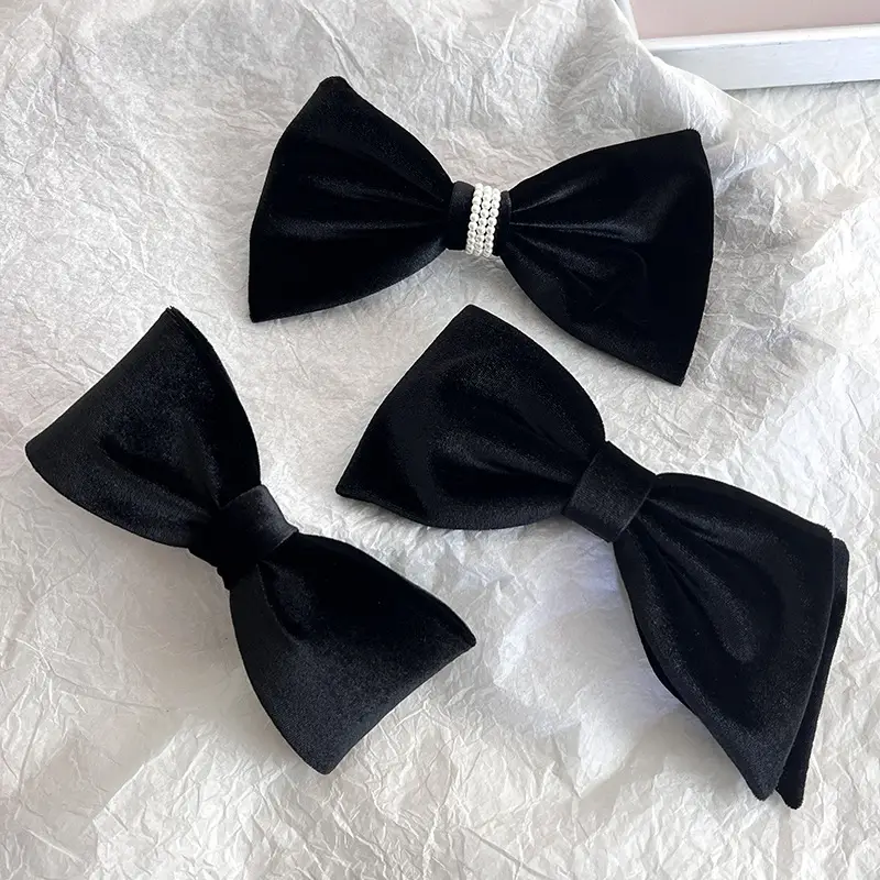 Black Silk Velvet Hairpin with Elegant Bow Design — feature 10