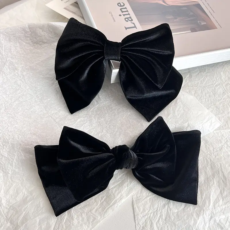 Black Silk Velvet Hairpin with Elegant Bow Design — feature 13