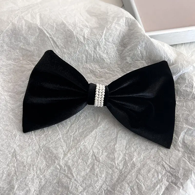 Black Silk Velvet Hairpin with Elegant Bow Design — feature 18