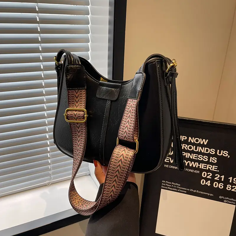 Women's Brown Leather Crossbody Bag with Patterned Strap - Image 7
