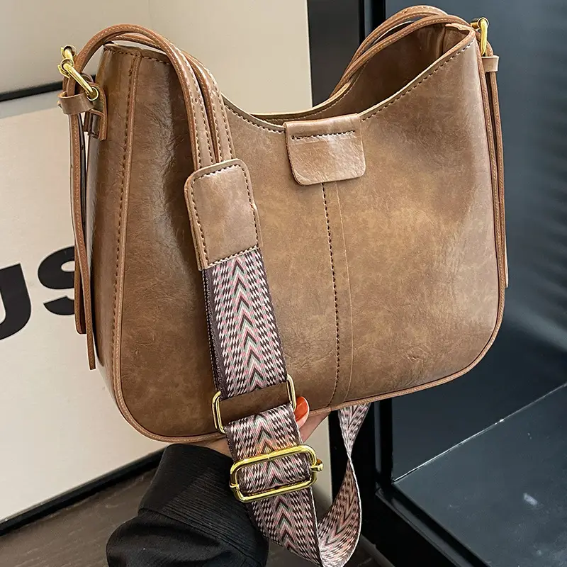 Women's Brown Leather Crossbody Bag with Patterned Strap - Image 4