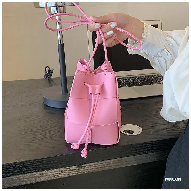 Green Drawstring Woven Mini Bag for Women — feature 10