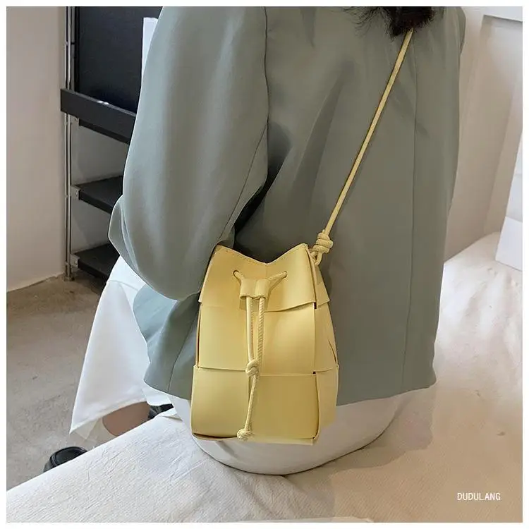 Green Drawstring Woven Mini Bag for Women — feature 17
