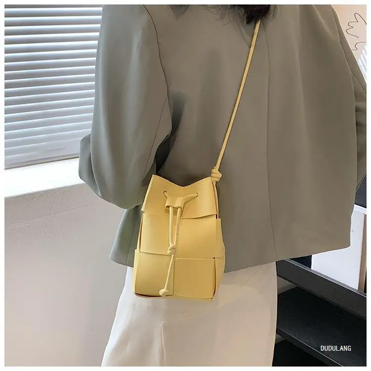 Green Drawstring Woven Mini Bag for Women — feature 18