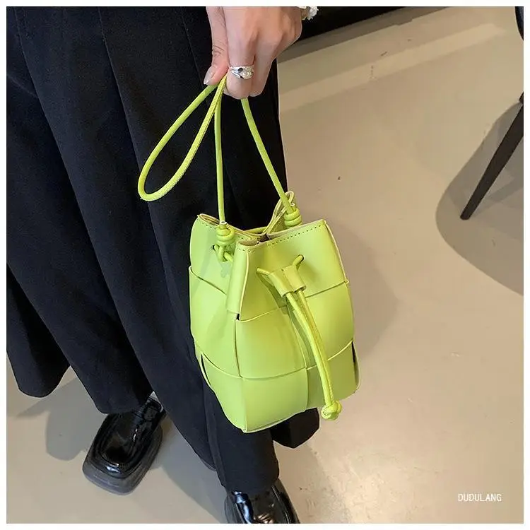 Green Drawstring Woven Mini Bag for Women — feature 7