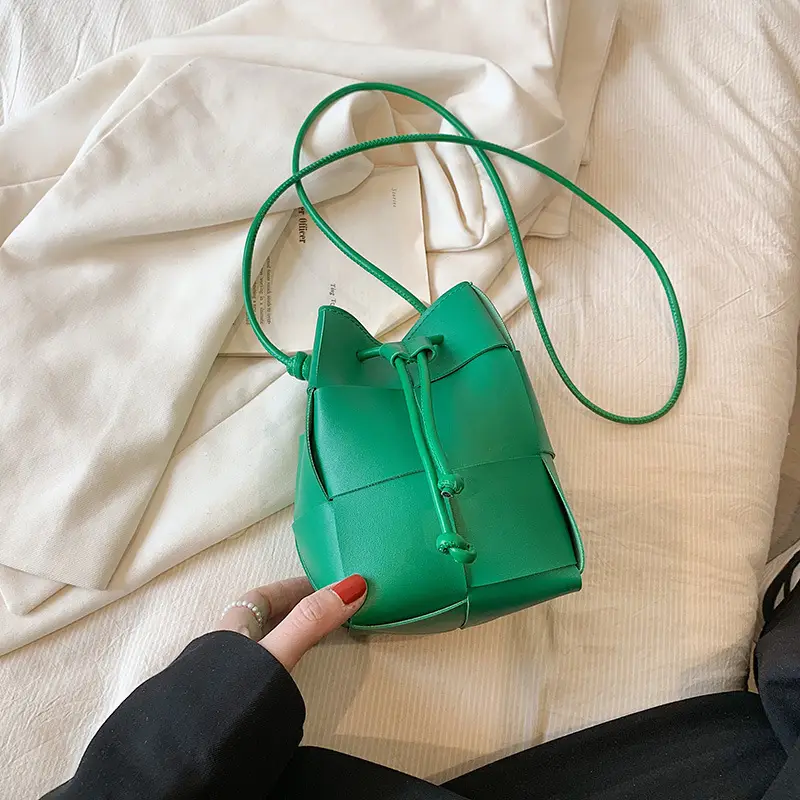 Green Drawstring Woven Mini Bag for Women - Image 2