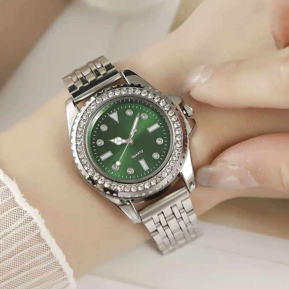 Women's Rhinestone Alloy Watch with Elegant Brown Dial — feature 11